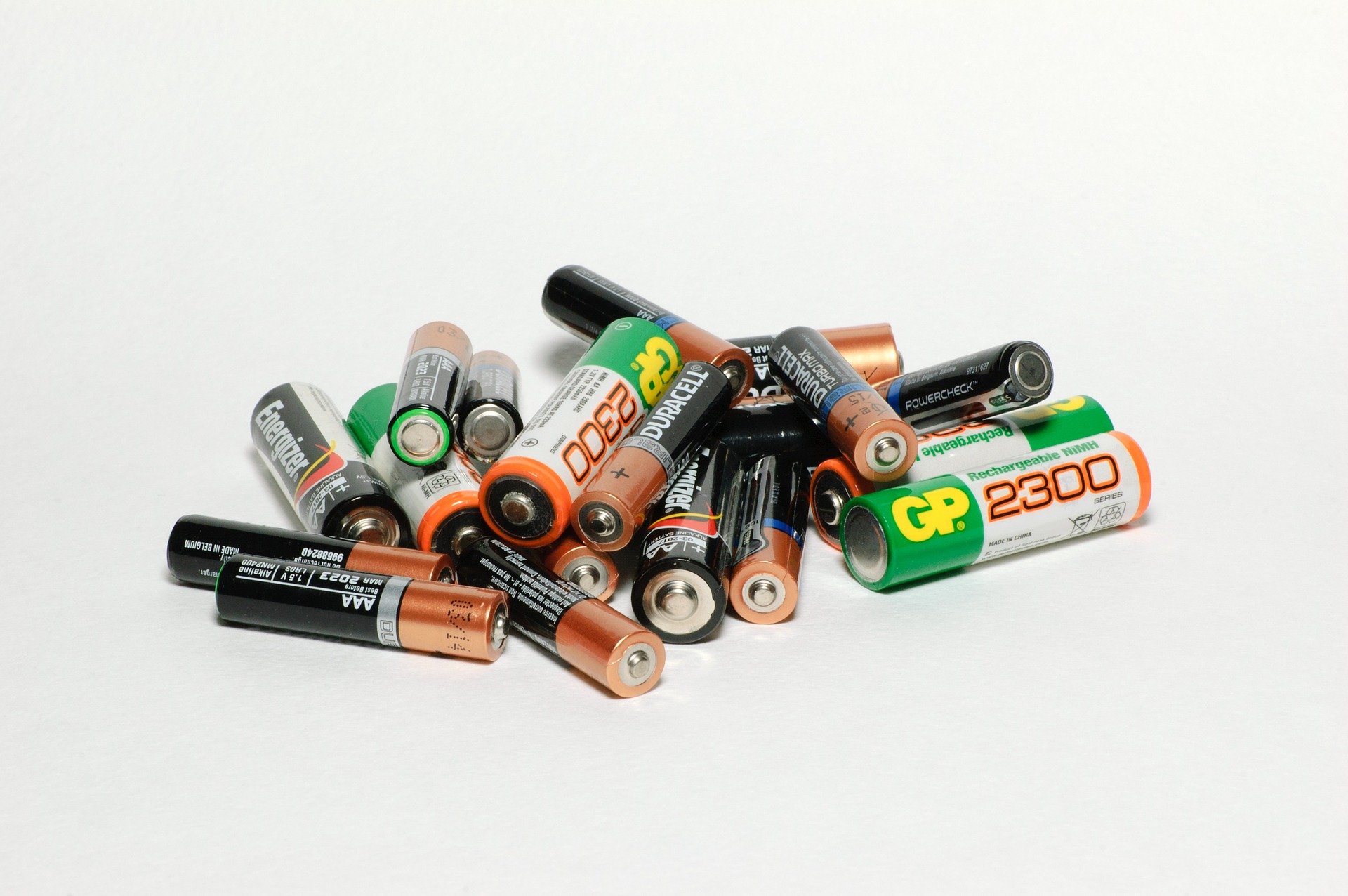 rechargeable battery pile inorganic chemicals